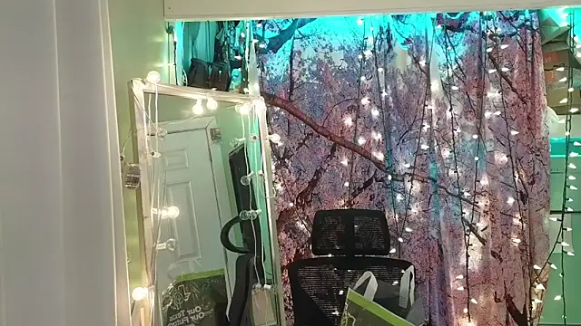 cunty tranny lydia online show from March 2026 04:28:02 AM