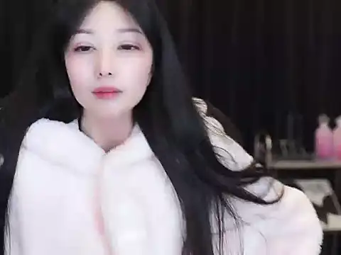 Nuyoah-77 online show from January 2026 01:16:02 PM