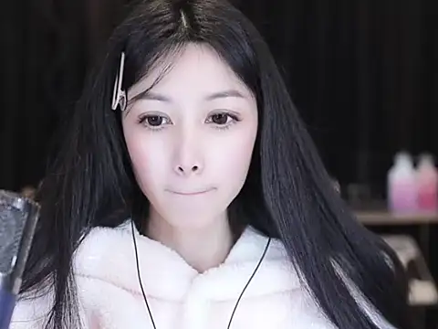 Nuyoah-77 online show from January 2026 03:05:01 PM