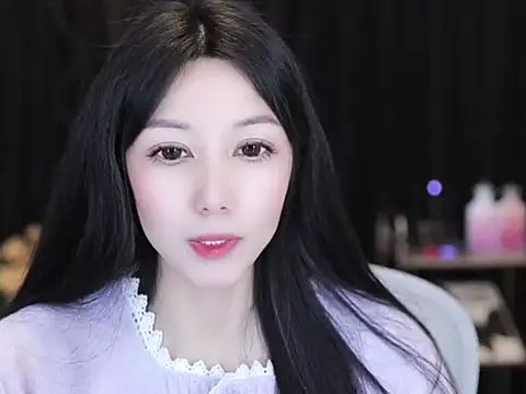 Nuyoah-77 online show from January 2026 03:50:01 PM