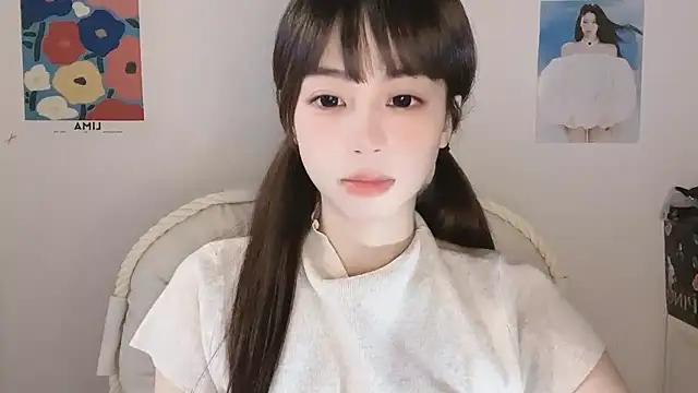 -Hottie online show from October 2025 06:36:02 AM