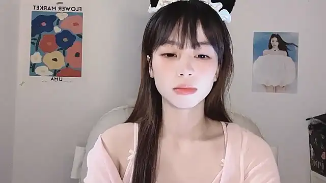 -Hottie online show from November 2025 03:57:02 PM