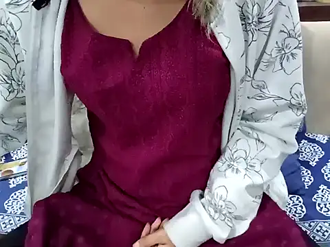 GoldnessAishu online show from December 2024 05:25:01 PM