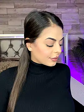 KeylaConner online show from October 2025 02:15:01 AM