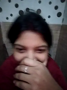 Hotty-Divya online show from November 2025 01:11:02 PM