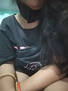 Snapshot of Hotty-Divya chatting on July 2026 04:46:02 PM Hotty-Divya online show from July 2026 04:46:02 PM
