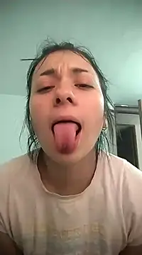 Snapshot of Avi_Thomsonn chatting on December 2024 08:15:01 PM Avi Thomsonn online show from December 2024 08:15:01 PM