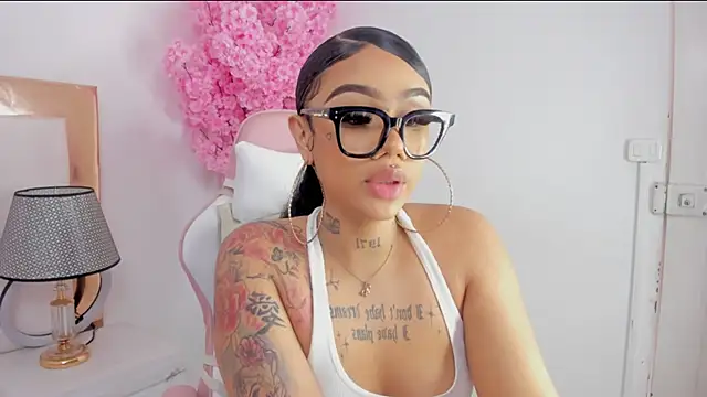 Mia Jansen online show from February 2025 08:21:01 PM