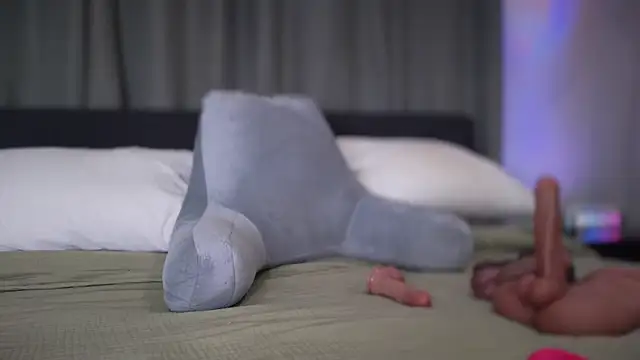 Snapshot of longislandprincess chatting on September 2025 04:01:01 AM longislandprincess online show from September 2025 04:01:01 AM