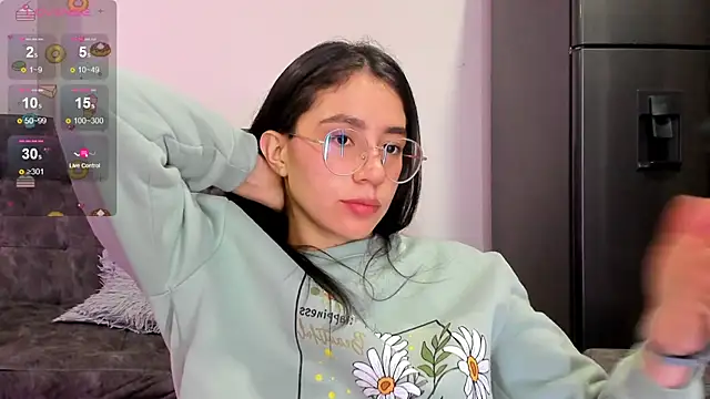 Snapshot of emmadiaz1 chatting on December 2024 02:13:01 AM emmadiaz1 online show from December 2024 02:13:01 AM