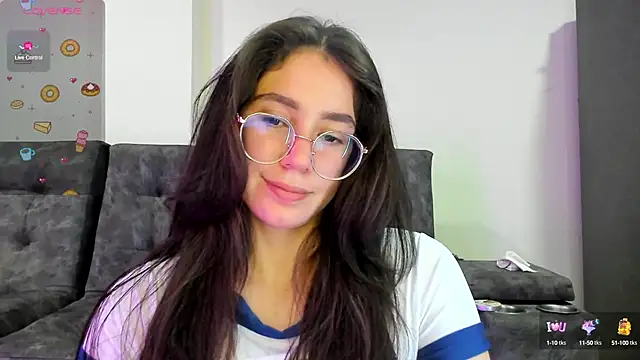 emmadiaz1 online show from February 2025 04:27:02 AM