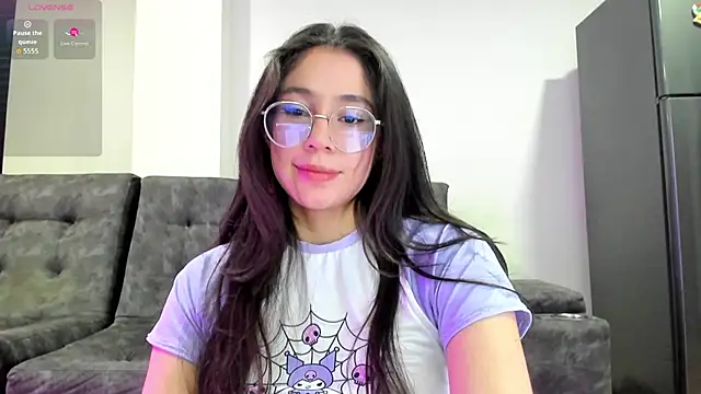 Snapshot of emmadiaz1 chatting on October 2025 02:47:02 AM emmadiaz1 online show from October 2025 02:47:02 AM