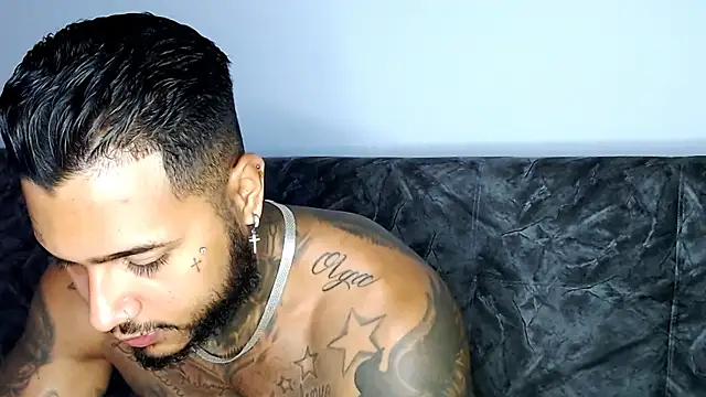 Exotic tatto27121 online show from December 2024 04:48:02 AM