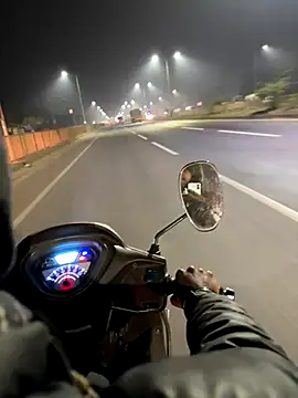 Snapshot of SnapIDRakesh4 chatting on December 2025 06:25:01 PM SnapIDRakesh4 online show from December 2025 06:25:01 PM