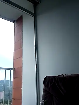 Madisonpalacio online show from February 2025 04:09:02 PM