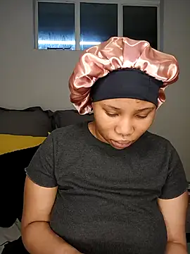 DrippinCaramelCutie online show from November 2025 01:28:02 AM