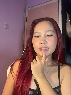 Snapshot of ursweet_babygirl chatting on June 2026 05:12:02 PM ursweet babygirl online show from June 2026 05:12:02 PM