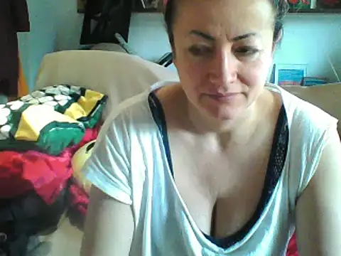 Snapshot of MariaAnaSunshine chatting on March 2025 06:21:02 AM MariaAnaSunshine online show from March 2025 06:21:02 AM