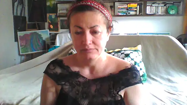 Snapshot of MariaAnaSunshine chatting on September 2025 05:29:01 AM MariaAnaSunshine online show from September 2025 05:29:01 AM