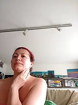 Snapshot of MariaAnaSunshine chatting on September 2025 06:36:01 AM MariaAnaSunshine online show from September 2025 06:36:01 AM
