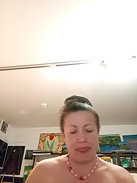 Snapshot of MariaAnaSunshine chatting on September 2025 07:39:02 PM MariaAnaSunshine online show from September 2025 07:39:02 PM