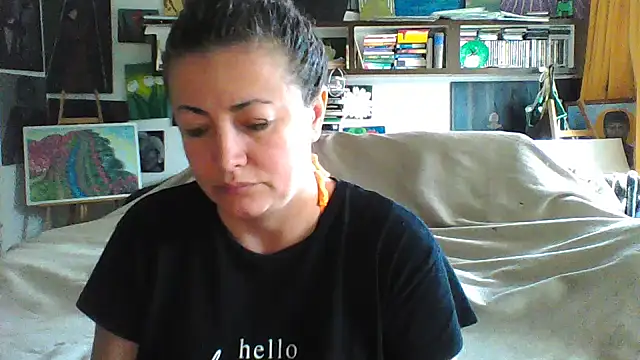 Snapshot of MariaAnaSunshine chatting on October 2025 01:42:02 PM MariaAnaSunshine online show from October 2025 01:42:02 PM