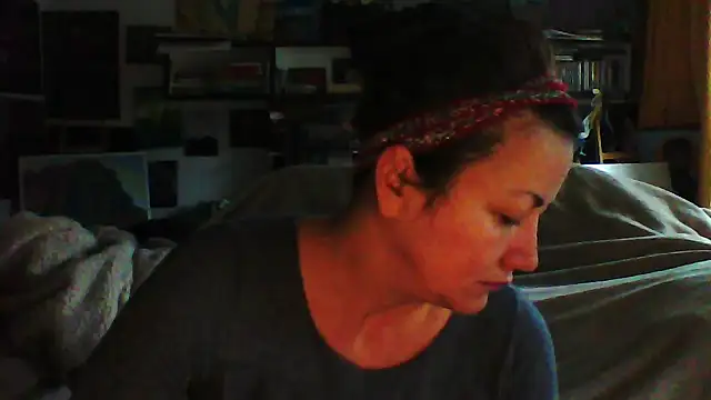 Snapshot of MariaAnaSunshine chatting on October 2025 06:24:01 AM MariaAnaSunshine online show from October 2025 06:24:01 AM