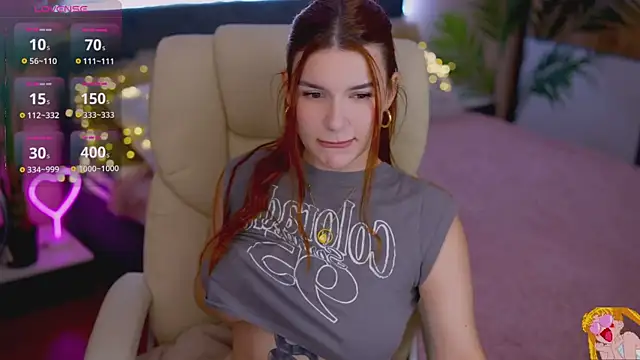 RedShinee online show from October 2025 01:59:02 PM