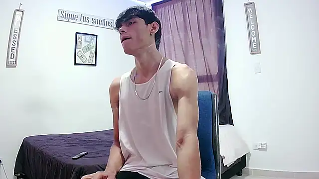 harrytomson 1 online show from November 2025 05:18:01 PM