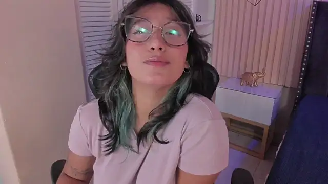 Yazmin rouse online show from March 2025 04:38:02 PM