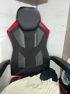 Snapshot of AndresChuboi chatting on November 2025 02:34:02 PM AndresChuboi online show from November 2025 02:34:02 PM