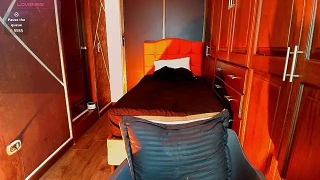 SexyNaf online show from March 2025 10:20:01 PM