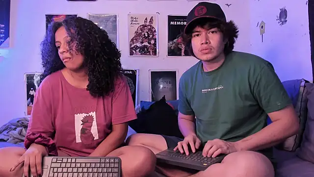 hothoneychile online show from April 2026 03:23:01 AM