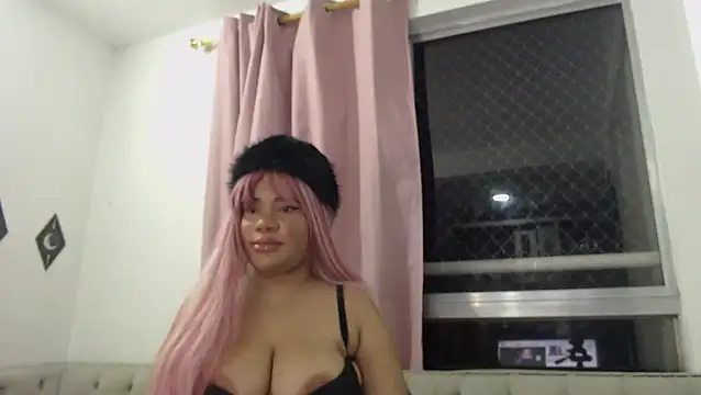 Snapshot of Alyssaparker_05 chatting on June 2026 01:09:01 AM Alyssaparker 05 online show from June 2026 01:09:01 AM