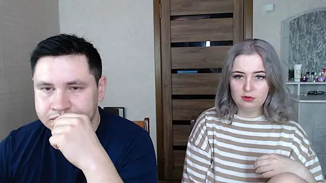 Kristy-Max online show from February 2025 05:44:02 AM