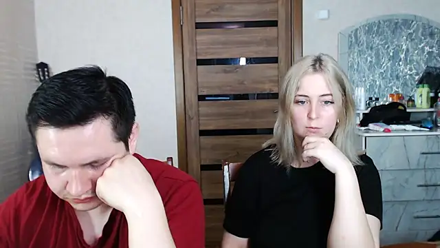 Kristy-Max online show from March 2025 06:19:01 AM