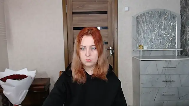 Kristy-Max online show from September 2025 08:54:01 PM