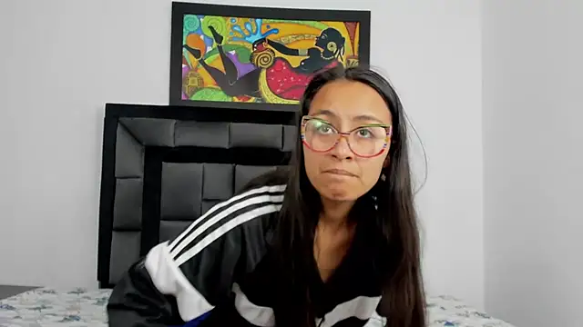 Snapshot of tatiana_valencia chatting on January 2025 02:25:01 PM tatiana valencia online show from January 2025 02:25:01 PM