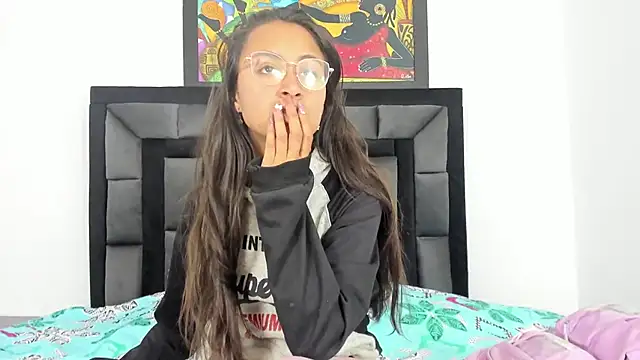 Snapshot of tatiana_valencia chatting on March 2025 12:35:02 PM tatiana valencia online show from March 2025 12:35:02 PM