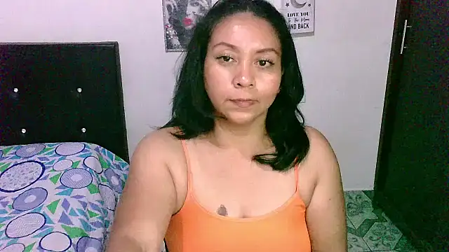 zaray bella online show from November 2025 10:54:01 PM