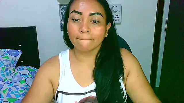 zaray bella online show from March 2026 11:00:02 PM