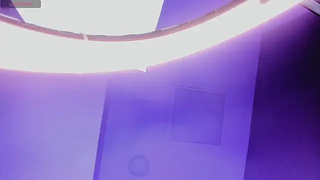 Giovanna oliveira online show from April 2026 06:02:01 AM