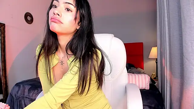 Giovanna oliveira online show from April 2026 05:03:01 AM