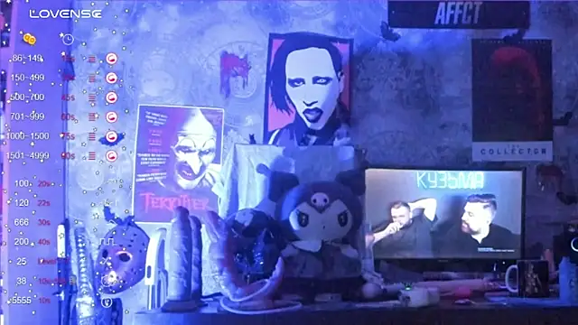 KuromiRacer  online show from September 2025 04:08:01 PM