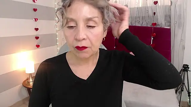 Snapshot of Afrodita_sg chatting on November 2025 01:54:02 PM Afrodita sg online show from November 2025 01:54:02 PM