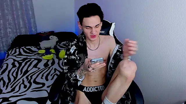 CHERLYBAY online show from December 2024 08:12:02 PM