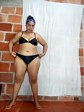 Snapshot of Lucky-hot-girls chatting on January 2025 07:49:01 PM Lucky-hot-girls online show from January 2025 07:49:01 PM
