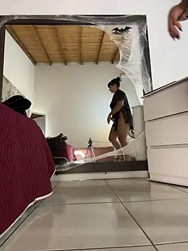 Alexa Miss online show from October 2025 06:57:02 PM