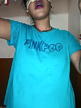 juhi06 online show from April 2026 02:40:01 PM