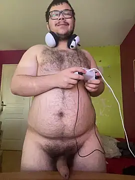 Snapshot of wulfgar5677 chatting on March 2025 02:32:01 PM wulfgar5677 online show from March 2025 02:32:01 PM